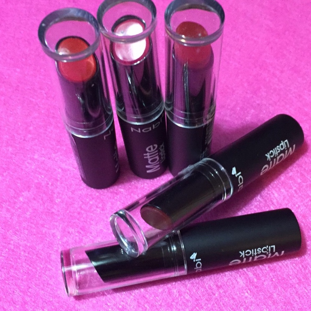 NABI VARIETY MATTE LIPSTICKS